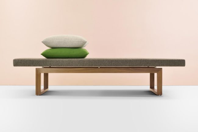 Quiet Bench for Hitch Mylius