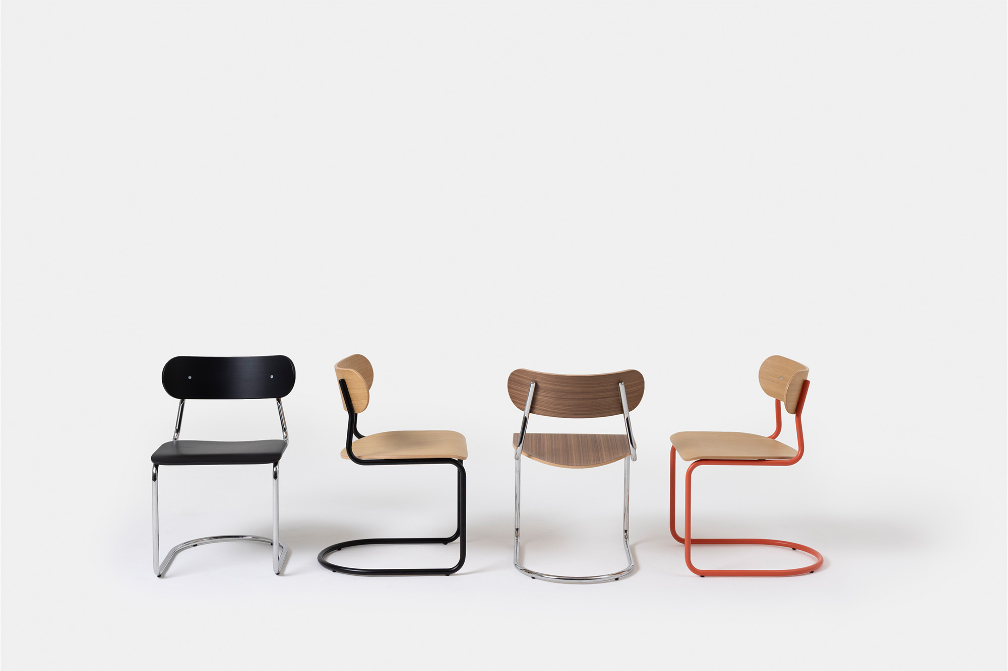 Archer by Magnus Long _0014_Archer cantilever chair by Magnus Long for SCP_Group shot